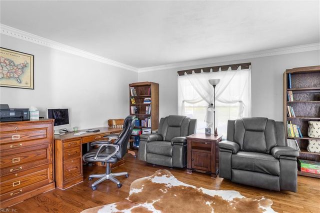 1208 Tarington LNDG, Virginia Beach, VA 23464