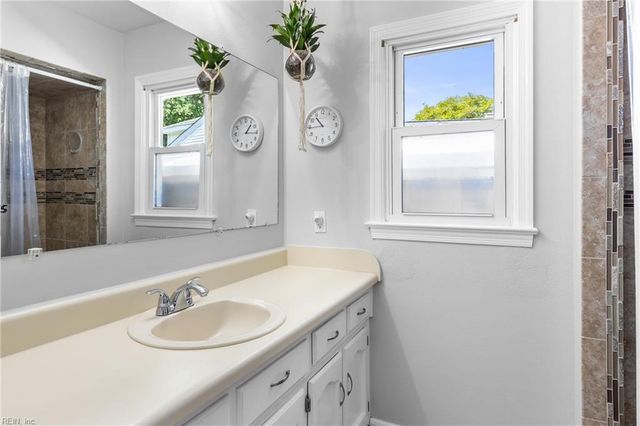 1208 Tarington LNDG, Virginia Beach, VA 23464