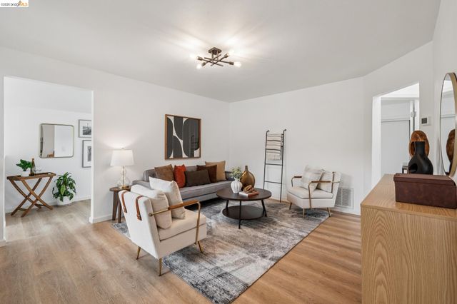 6067 Dimm Way, Richmond, CA 94805