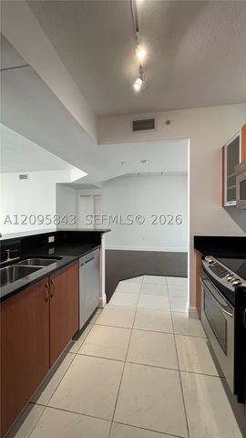 18800 NE 29th Ave 1023, Aventura, FL 33180