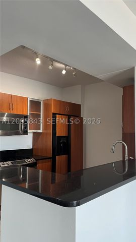 18800 NE 29th Ave 1023, Aventura, FL 33180
