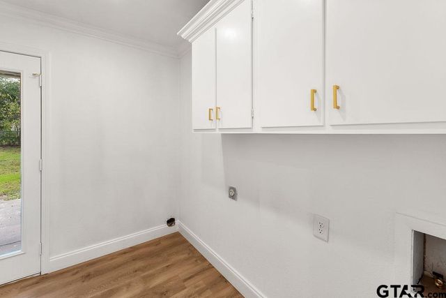 2424 E Devine St, Tyler, TX 75701