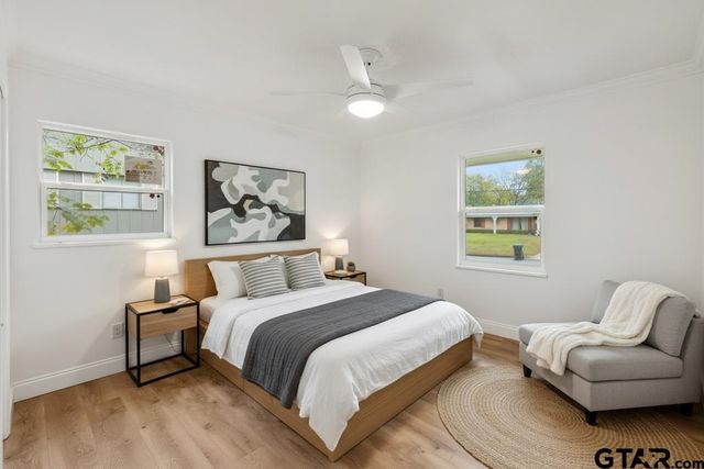 2424 E Devine St, Tyler, TX 75701