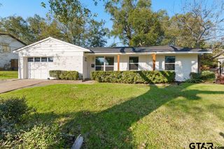 2424 E Devine St, Tyler, TX 75701