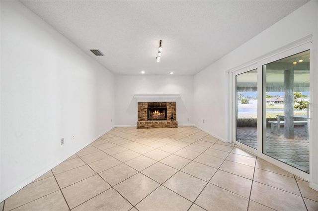 5111 DORRINGTON LANE, Orlando, FL 32821