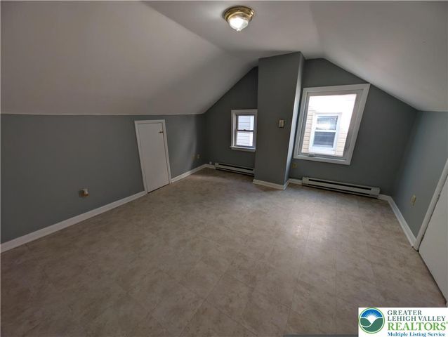 1108 3rd Street, North Catasauqua Bor, PA 18032