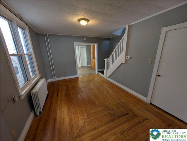 1108 3rd Street, North Catasauqua Bor, PA 18032