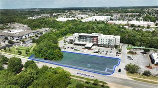E Van Asche Drive, Fayetteville, AR 72703
