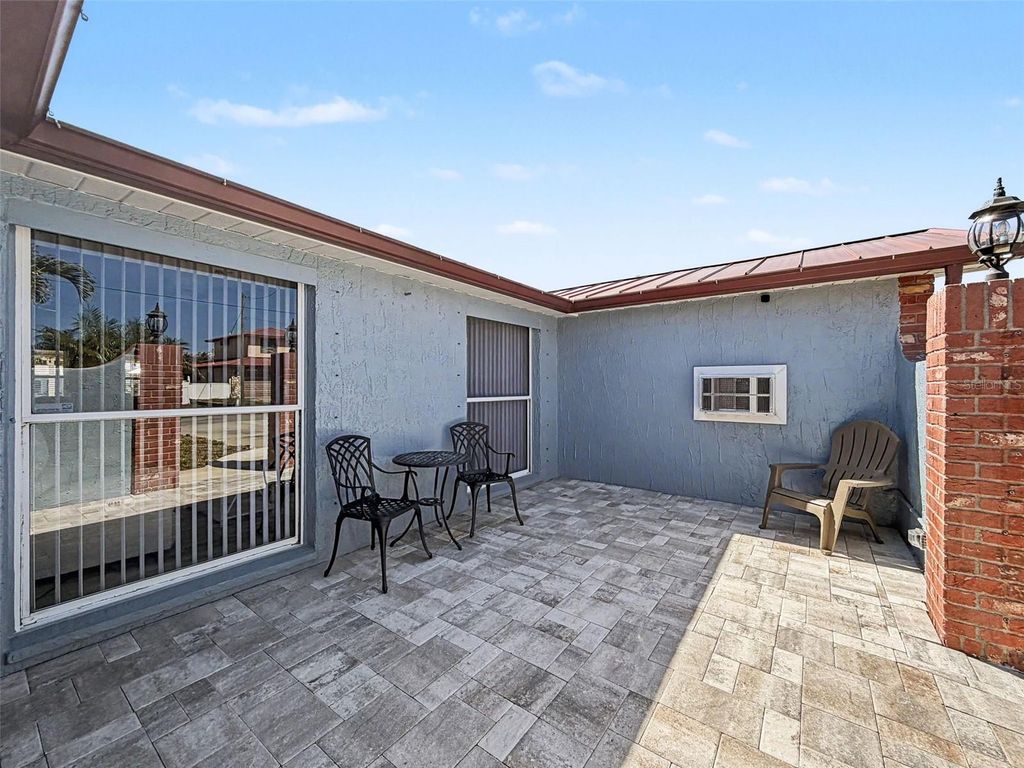 Image 7 of property listing at 13520 ALLYN DRIVE, Hudson, FL 34667