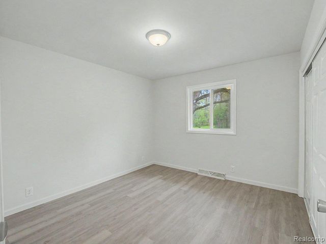 11414 N Lewis Road, Clio, MI 48420