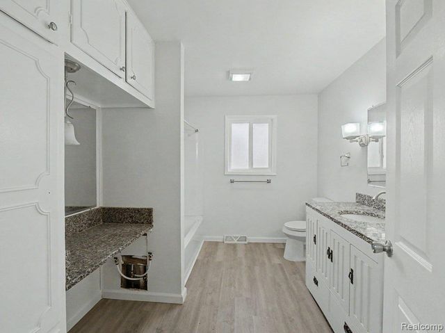 11414 N Lewis Road, Clio, MI 48420