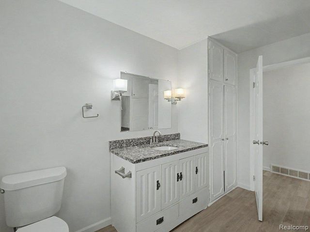 11414 N Lewis Road, Clio, MI 48420