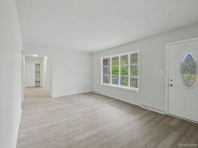 11414 N Lewis Road, Clio, MI 48420