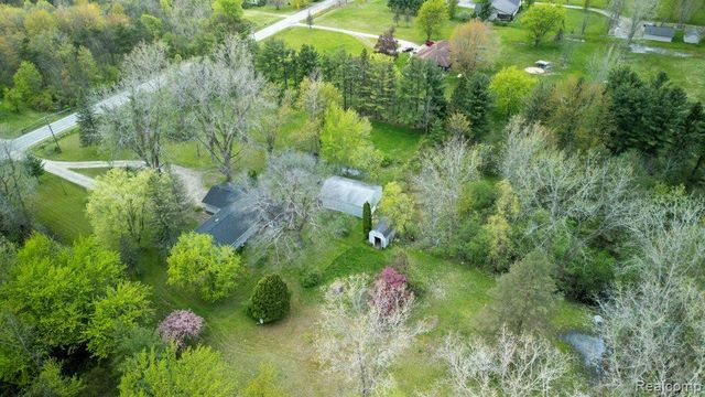 11414 N Lewis Road, Clio, MI 48420