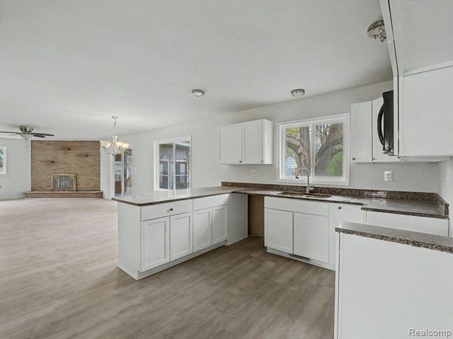 11414 N Lewis Road, Clio, MI 48420