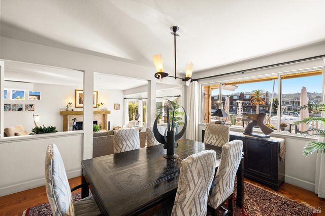 26 Mooring Rd, San Rafael, CA 94901