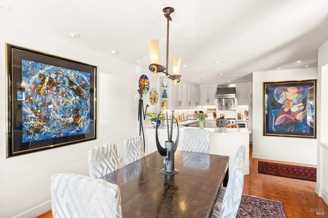 26 Mooring Rd, San Rafael, CA 94901