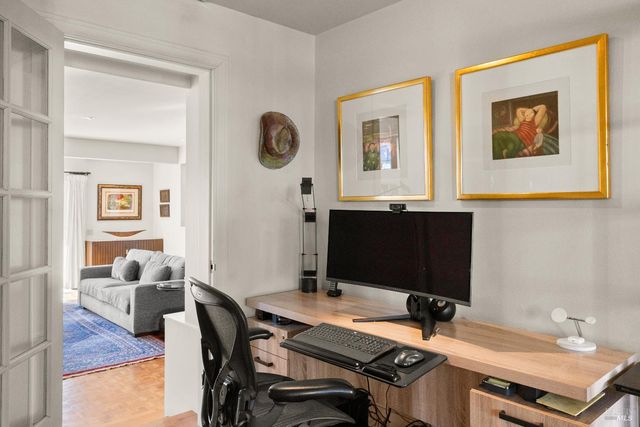 26 Mooring Rd, San Rafael, CA 94901