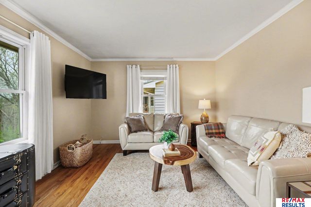 12062 Westover Road, Omaha, NE 68154