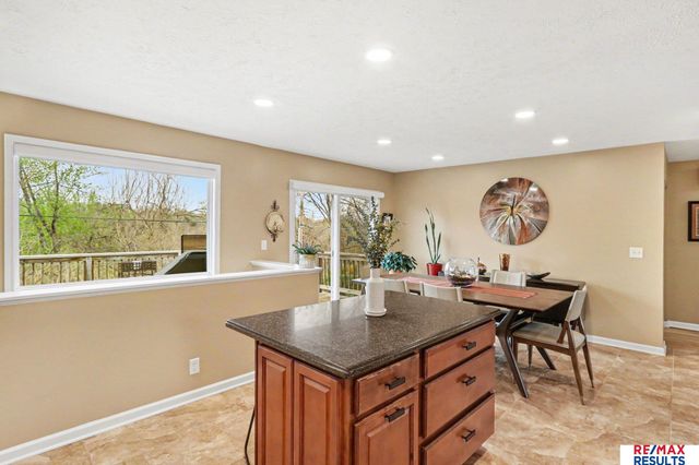 12062 Westover Road, Omaha, NE 68154