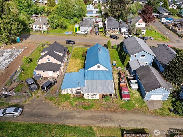 1218 Cedar Street, Raymond, WA 98577