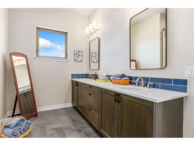 6335 Wildview Ln, Timnath, CO 80547