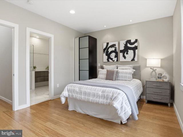 1242 NEW JERSEY AVE NW, Washington, DC 20001