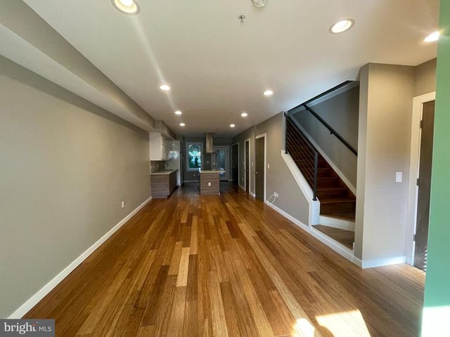 1242 NEW JERSEY AVE NW, Washington, DC 20001