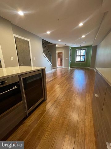 1242 NEW JERSEY AVE NW, Washington, DC 20001