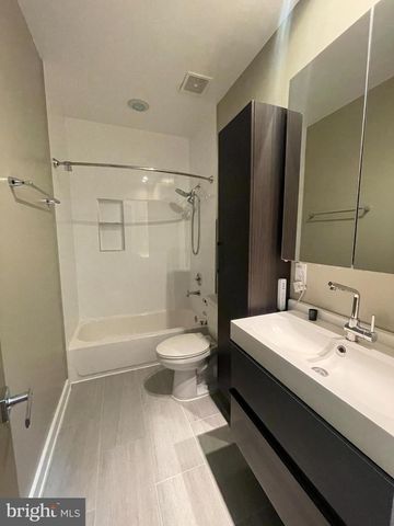 1242 NEW JERSEY AVE NW, Washington, DC 20001