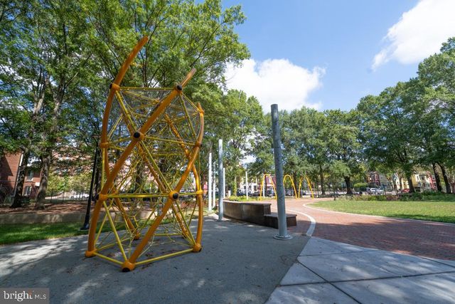 1242 NEW JERSEY AVE NW, Washington, DC 20001