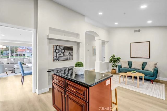 2869 W Esperanza, Rialto, CA 92377