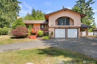 3560 NE Arrowhead Drive, Bremerton, WA 98311