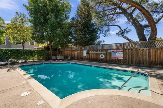 160 Maggi Court, Los Gatos, CA 95032