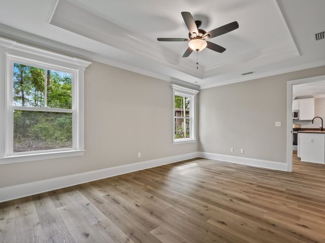 70 Chinook Trail, Crawfordville, FL 32327