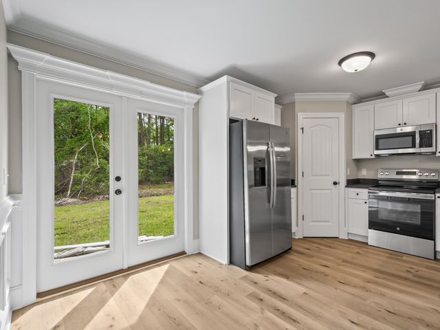 70 Chinook Trail, Crawfordville, FL 32327