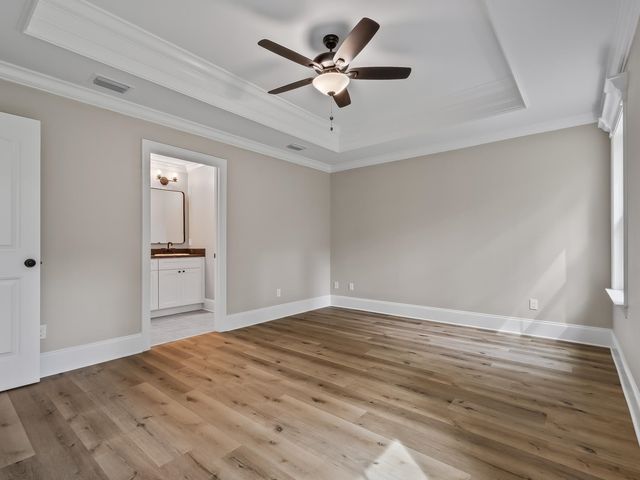 70 Chinook Trail, Crawfordville, FL 32327