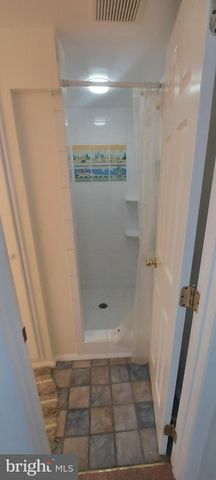 18523 MOUNTAIN LAUREL TER, Gaithersburg, MD 20879