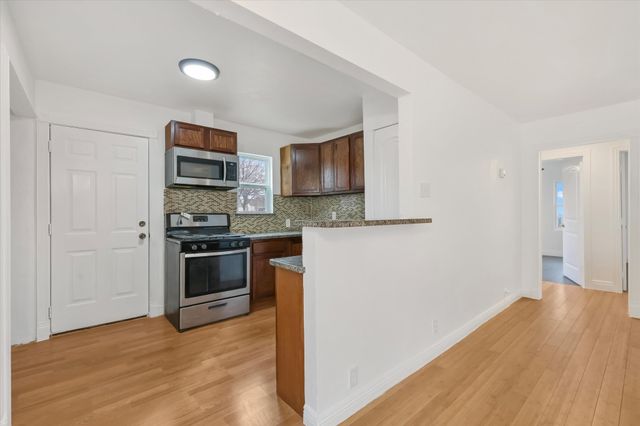 1611 Savoy Street, Dallas, TX 75224