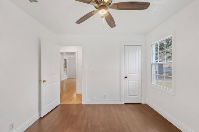 1611 Savoy Street, Dallas, TX 75224