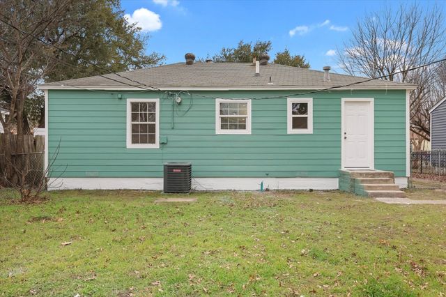 1611 Savoy Street, Dallas, TX 75224