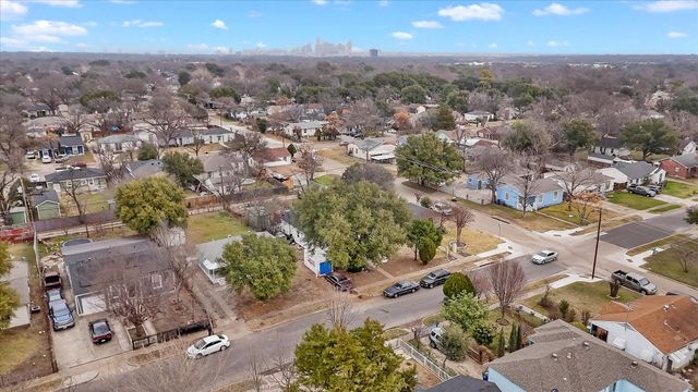 1611 Savoy Street, Dallas, TX 75224