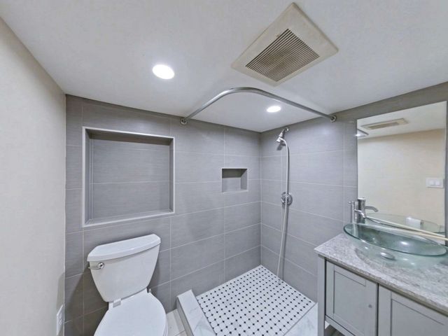 23 N Bowditch, Braintree, MA 02184
