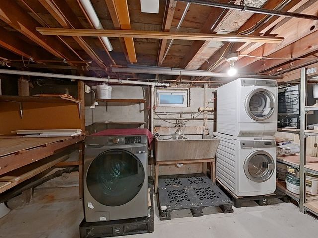 23 N Bowditch, Braintree, MA 02184