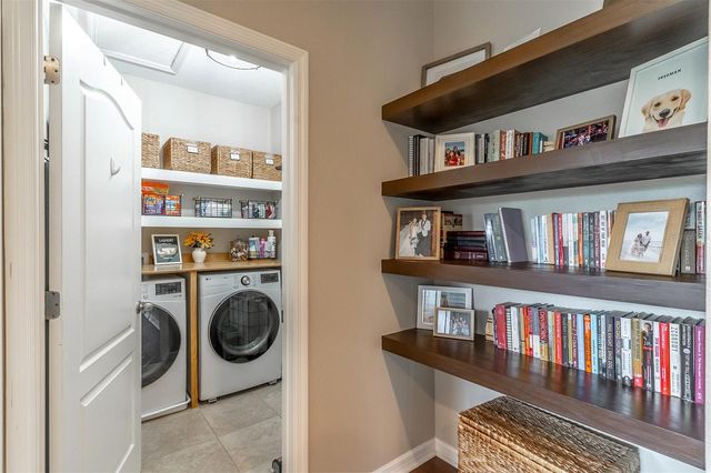 710 CATALONIA COVE, Oviedo, FL 32765