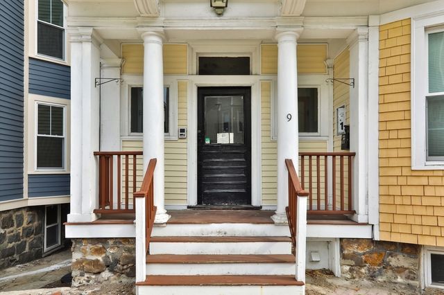9 Bellflower C, Boston, MA 02125