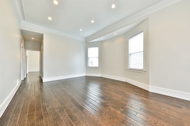 9 Bellflower C, Boston, MA 02125