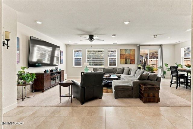 10534 Claim Jumper Way, Reno, NV 89521