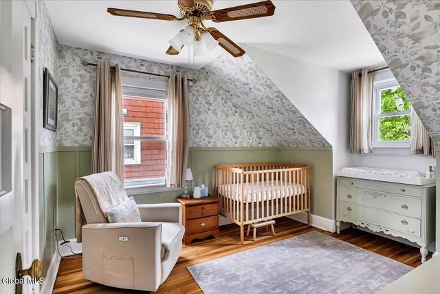 1328 Glenwood Boulevard, Schenectady, NY 12308