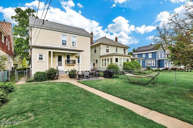 1328 Glenwood Boulevard, Schenectady, NY 12308